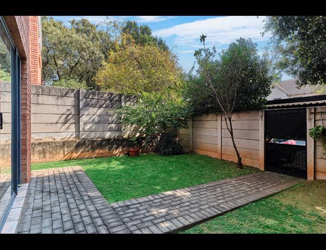 2 BEDROOM DUPLEX FOR SALE IN NORTH RIDING